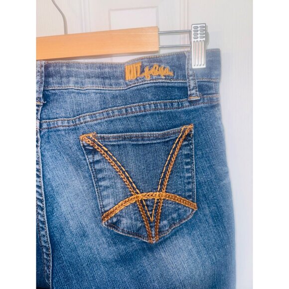 Kut From The Kloth Felicia Baby Bootcut Stretch Jeans Size 8 Denim Blue Casual - Picture 7 of 7